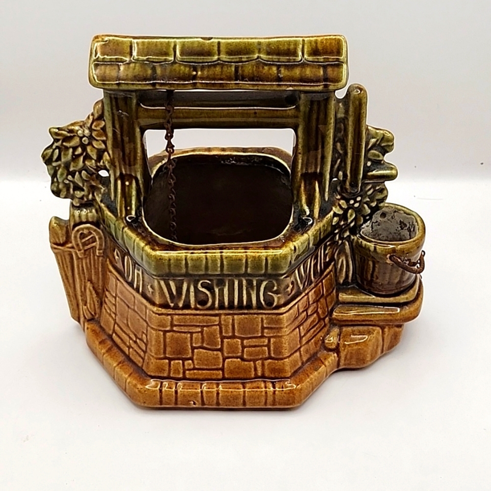 Vintage Mccoy Wishing Well Planter